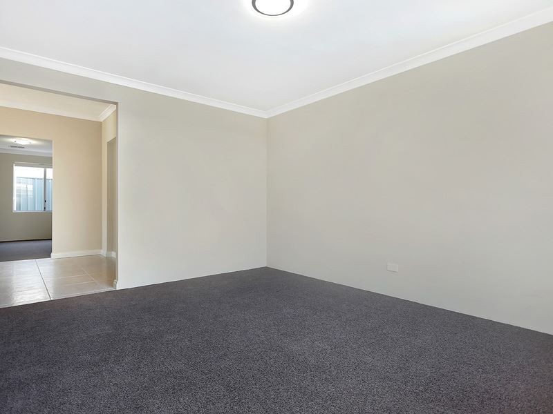11 Ebert Street, Coolbellup WA 6163