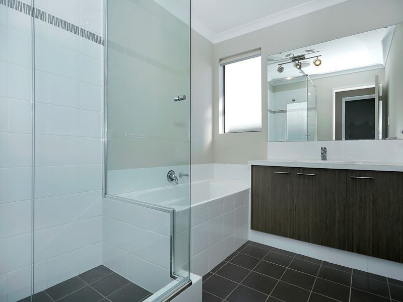 11 Ebert Street, Coolbellup WA 6163