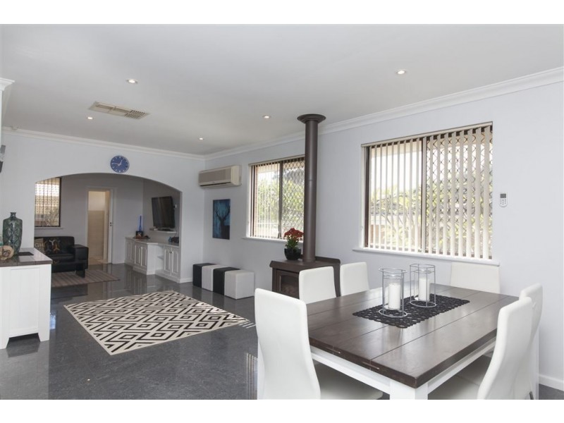 9 Hillier Crescent, Hamilton Hill WA 6163