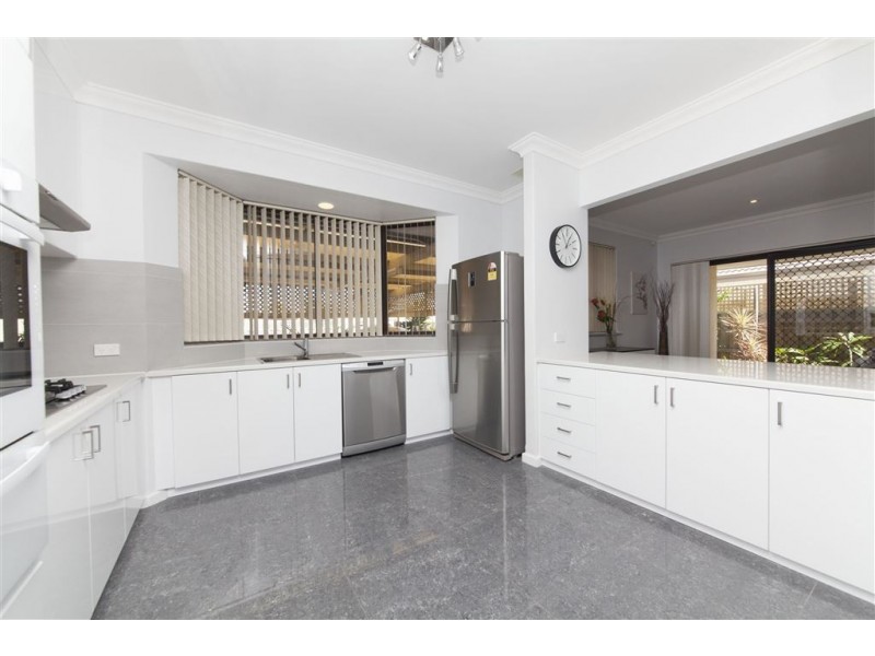 9 Hillier Crescent, Hamilton Hill WA 6163