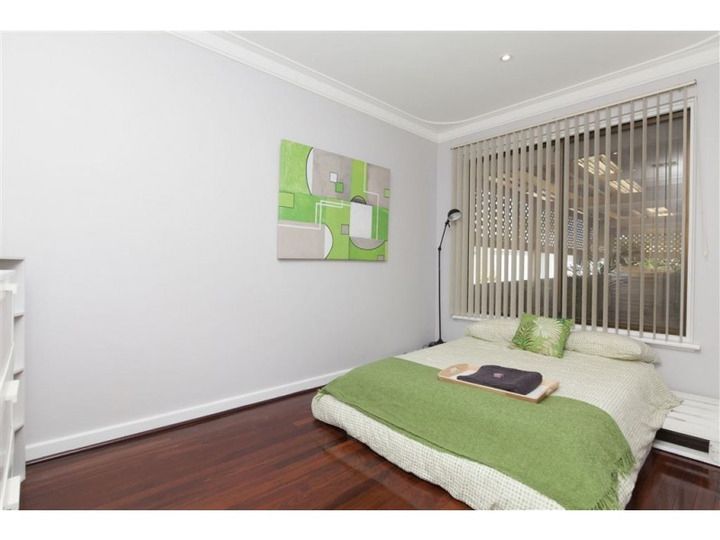 9 Hillier Crescent, Hamilton Hill WA 6163