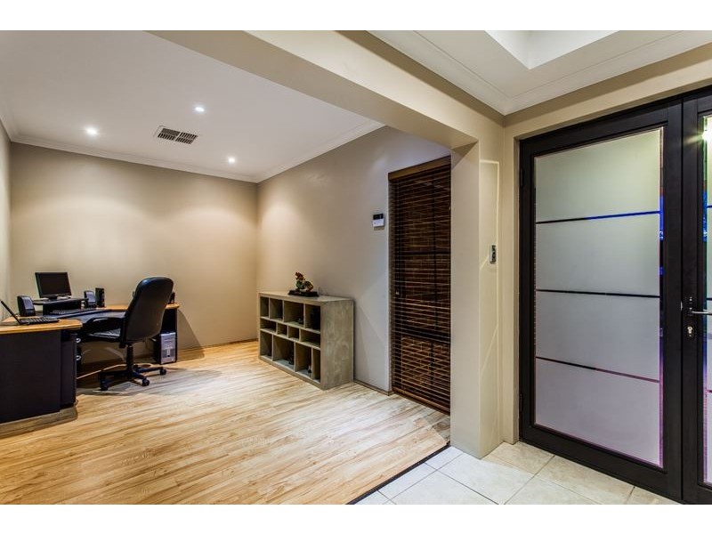 97 Arpenteur Drive, Baldivis WA 6171