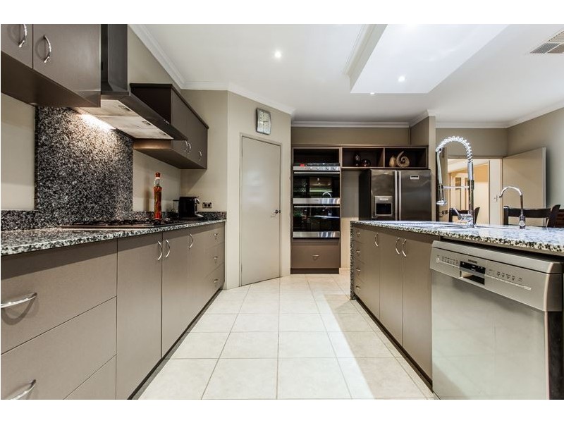 97 Arpenteur Drive, Baldivis WA 6171