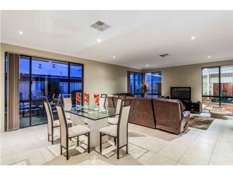 97 Arpenteur Drive, Baldivis WA 6171
