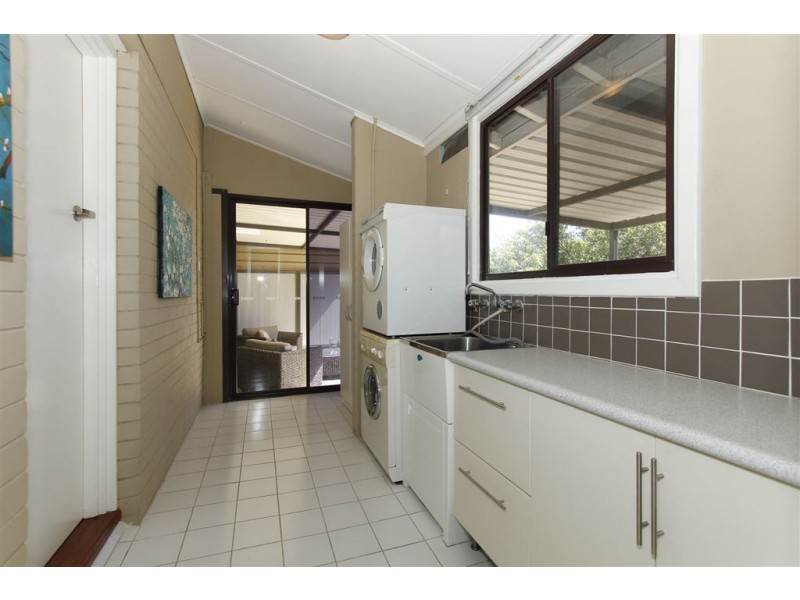 8 Gummow Street, Hamilton Hill WA 6163