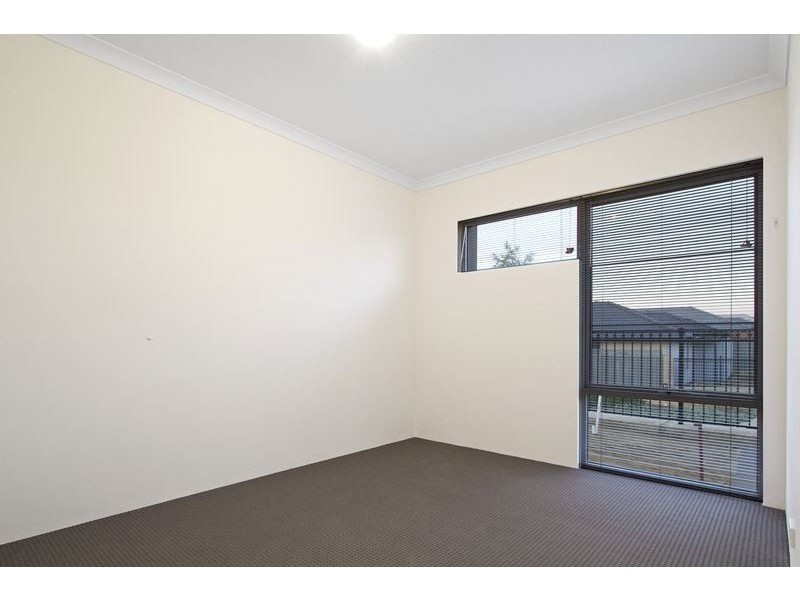 12 Walden Street, Wellard WA 6170