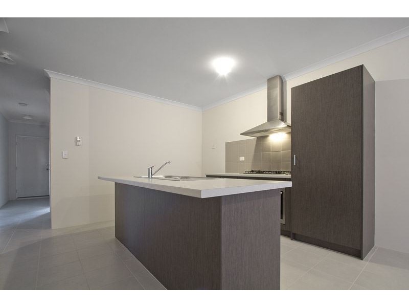 12 Walden Street, Wellard WA 6170