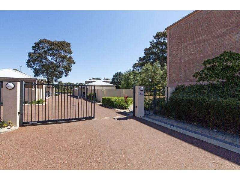 20/15 Friar John Way, Coolbellup WA 6163