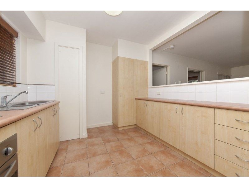 20/15 Friar John Way, Coolbellup WA 6163