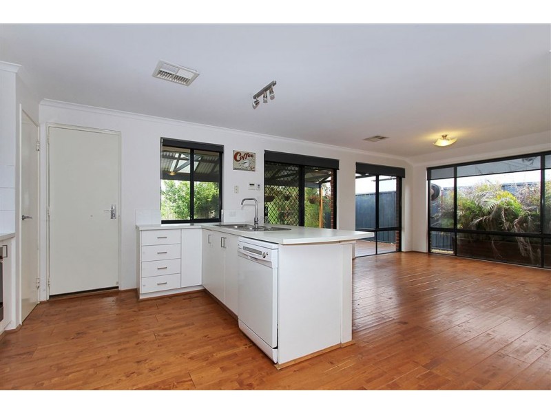 6/60 Redmond Road, Hamilton Hill WA 6163