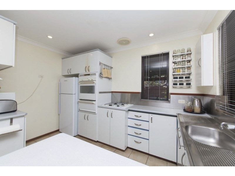 11 Matz Court, Hamilton Hill WA 6163