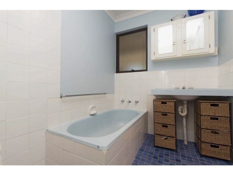 11 Matz Court, Hamilton Hill WA 6163