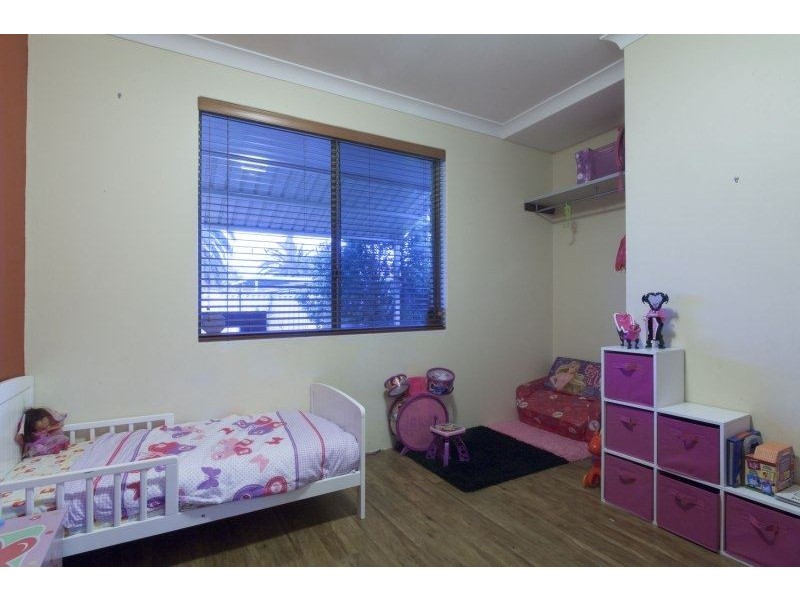 24 Glenway Loop, Cooloongup WA 6168