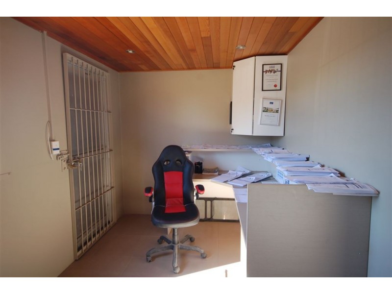 5/164 Barrington Street, Bibra Lake WA 6163