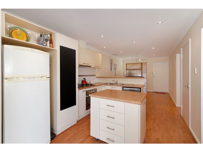 2/2 Lear Place, Coolbellup WA 6163