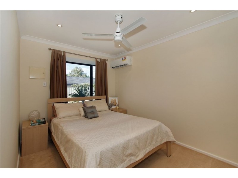 2/2 Lear Place, Coolbellup WA 6163