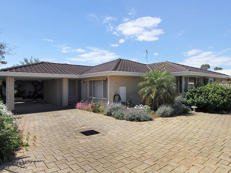 18a Ivermey Road, Hamilton Hill WA 6163