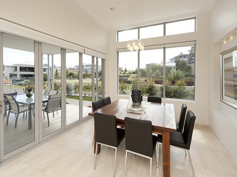 14 Huntress Avenue, North Coogee WA 6163