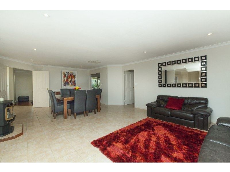 27 Aspic Crescent, Spearwood WA 6163