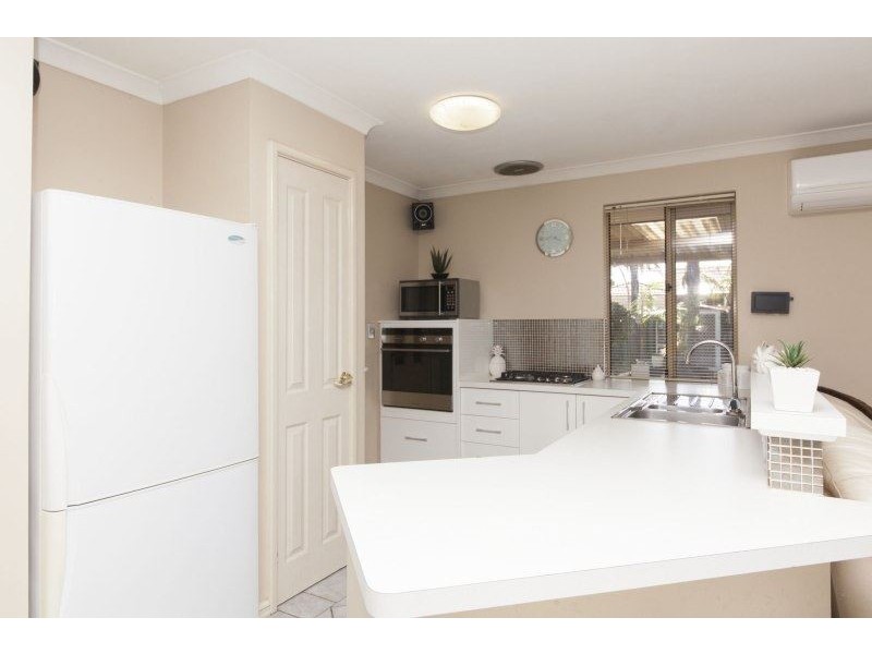 6 Cincotta Loop, Beeliar WA 6164