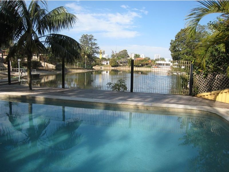 140 Rio Vista Blvd, Broadbeach Waters QLD 4218
