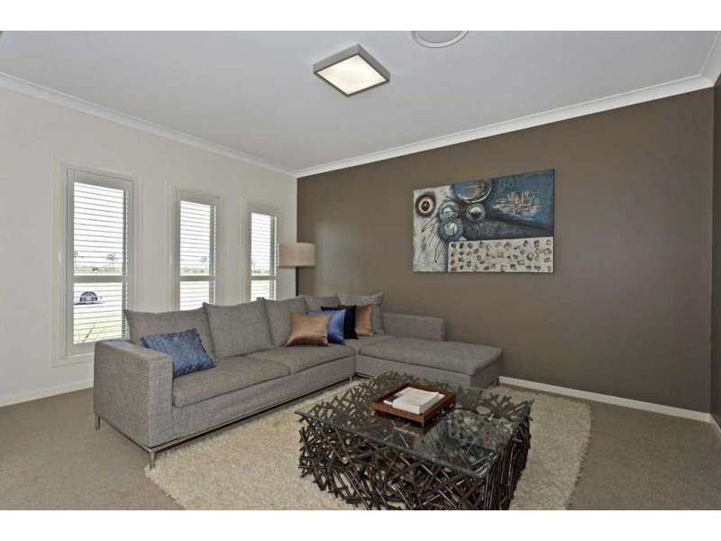 16  Sunset Place, Jacobs Well QLD 4208