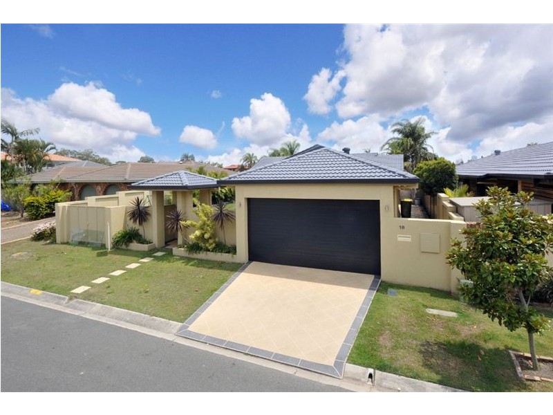 18 Pilot Court, Mermaid Waters QLD 4218