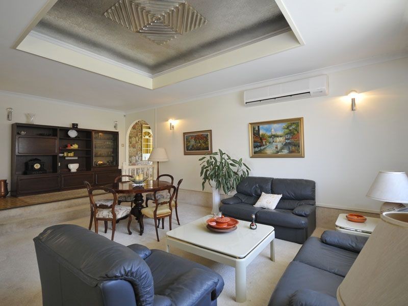 26 Coobowie Street, Broadbeach Waters QLD 4218