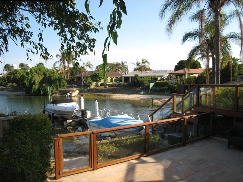 144 Rio Vista Blvd, Broadbeach Waters QLD 4218