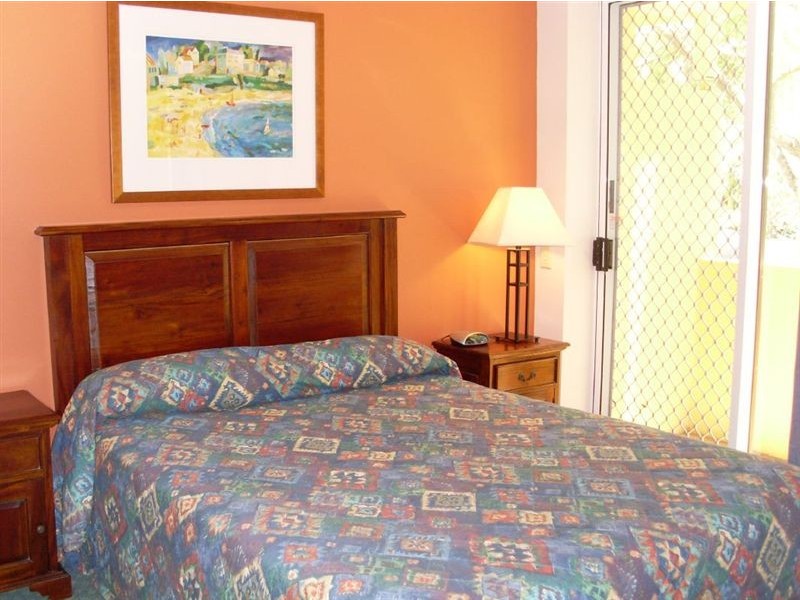 16/10 Alexandra Avenue, Mermaid Beach QLD 4218