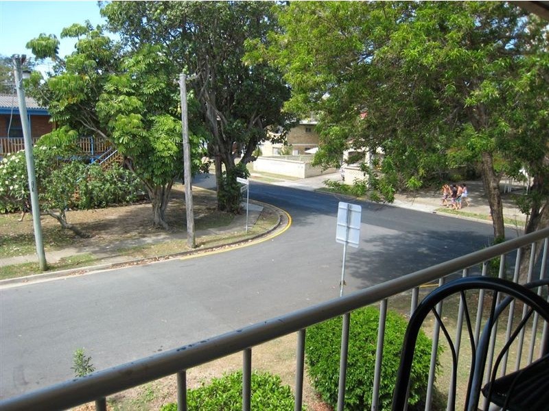 5/2 Sunrise Blvd, Surfers Paradise QLD 4217