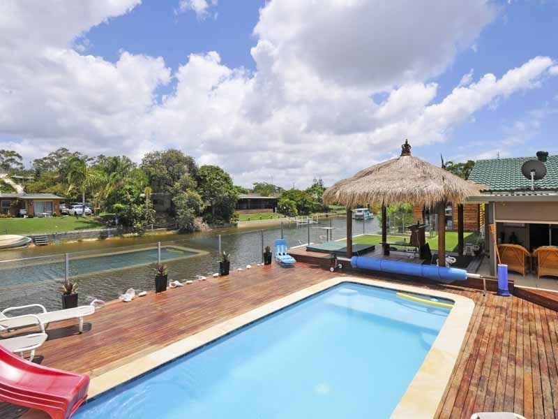 27 Key West, Broadbeach Waters QLD 4218