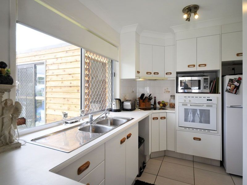 27 Key West, Broadbeach Waters QLD 4218