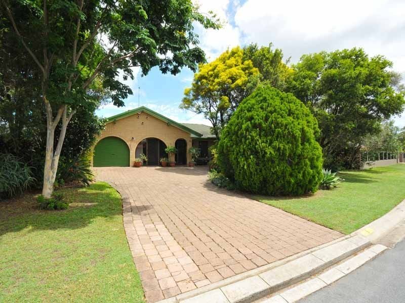 5 Wanneroo Court, Mermaid Waters QLD 4218