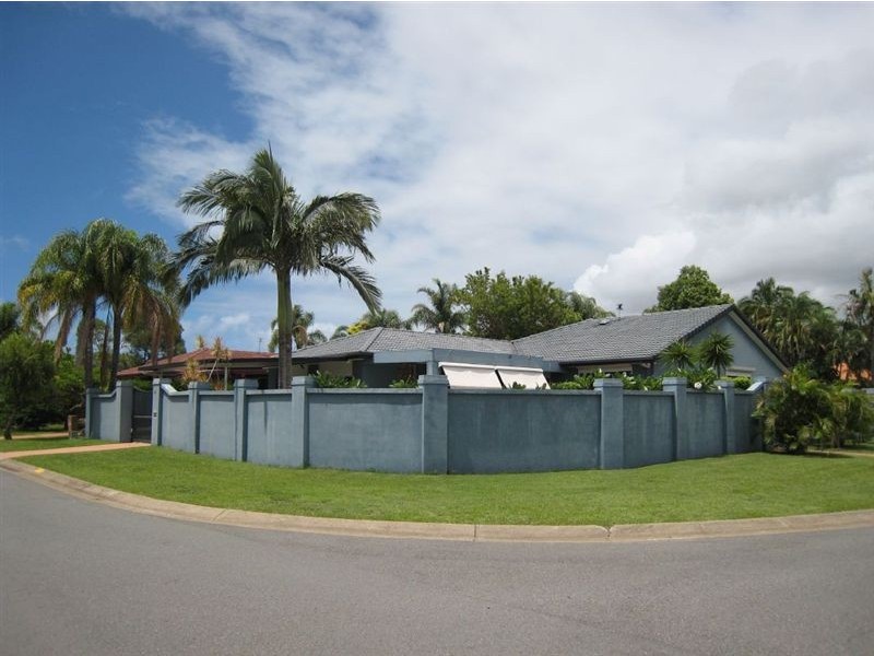 112 Waitomo Street, Broadbeach Waters QLD 4218