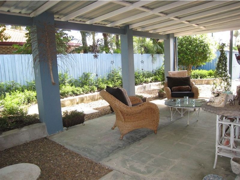 112 Waitomo Street, Broadbeach Waters QLD 4218
