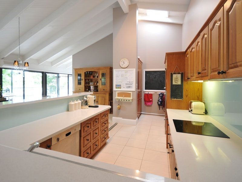 2 Platypus Avenue, Sorrento QLD 4217