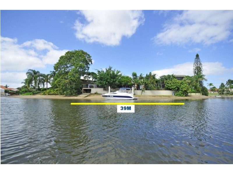 2 Platypus Avenue, Sorrento QLD 4217