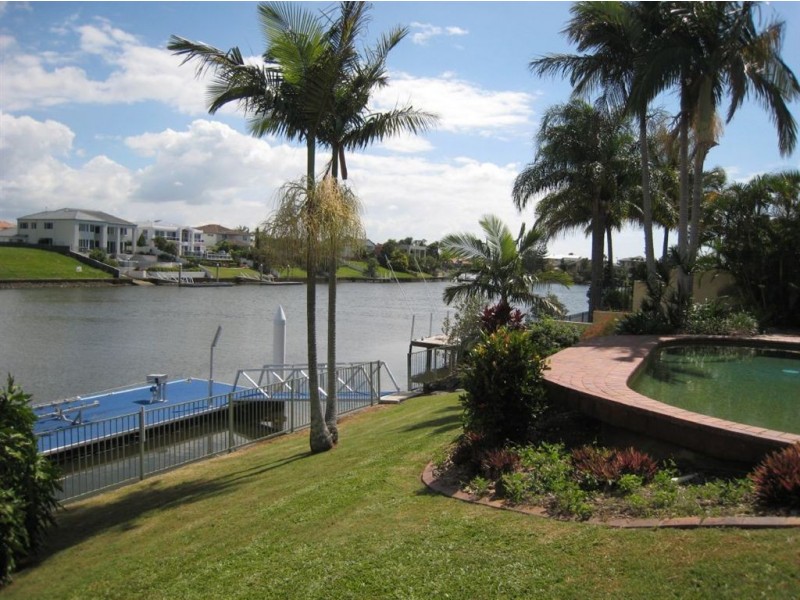 48 River Crescent, Broadbeach Waters QLD 4218