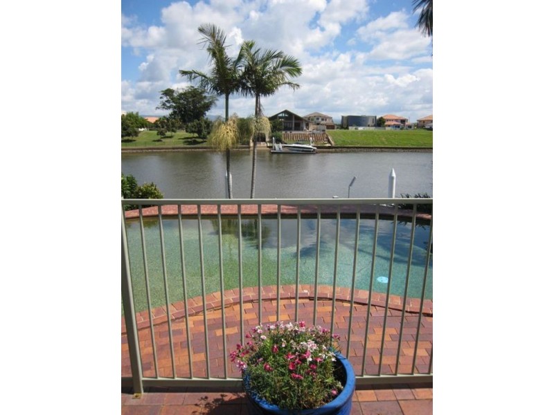 48 River Crescent, Broadbeach Waters QLD 4218