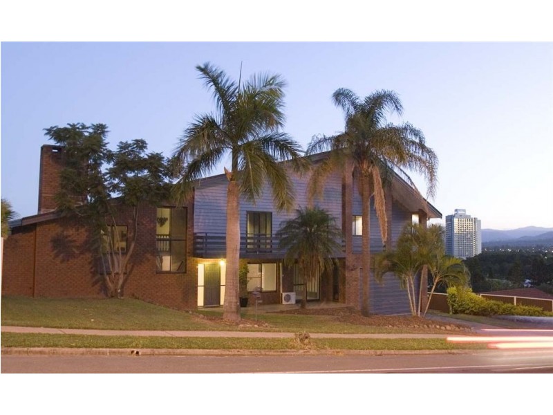 17 Currumburra Road, Ashmore QLD 4214