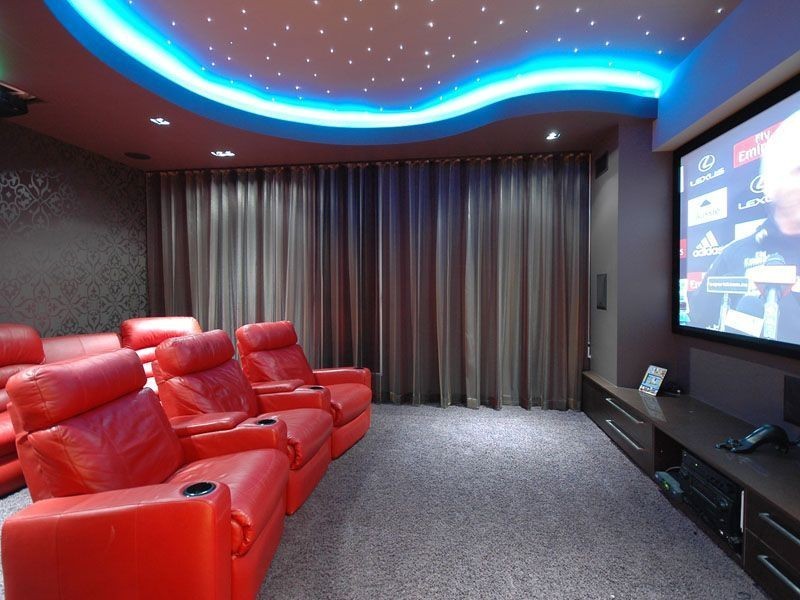 69 T E Peters Drive, Broadbeach Waters QLD 4218