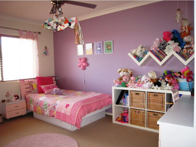 13 Rebholz Drive, Benowa QLD 4217