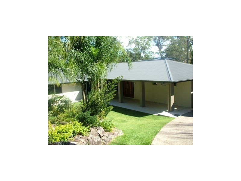 11a Uplands Drive, Parkwood QLD 4214