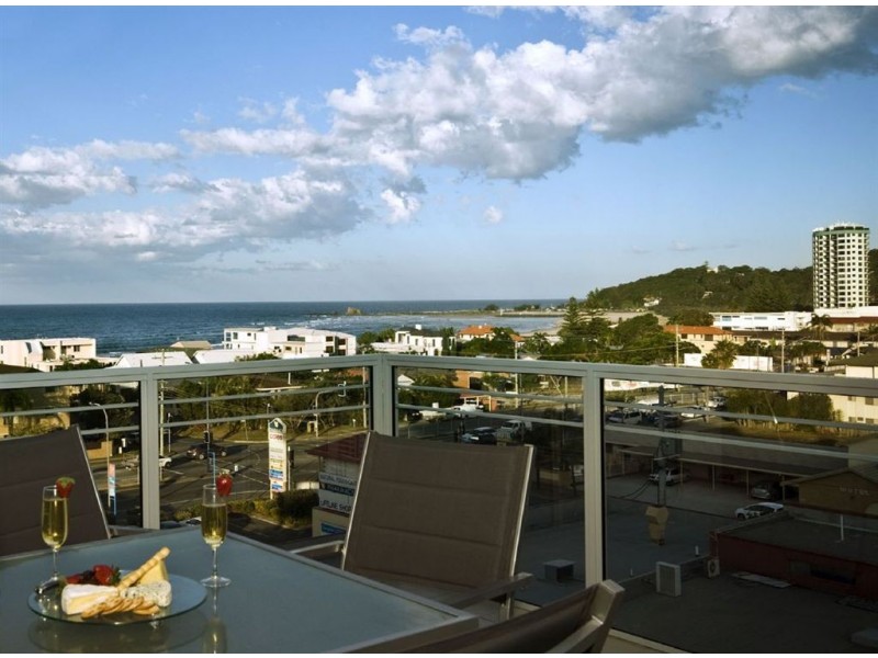 1606/1104 Gold Coast Highway, Palm Beach QLD 4221