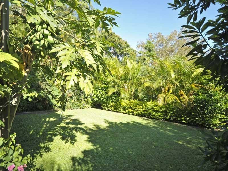 14 Billington Street, Labrador QLD 4215