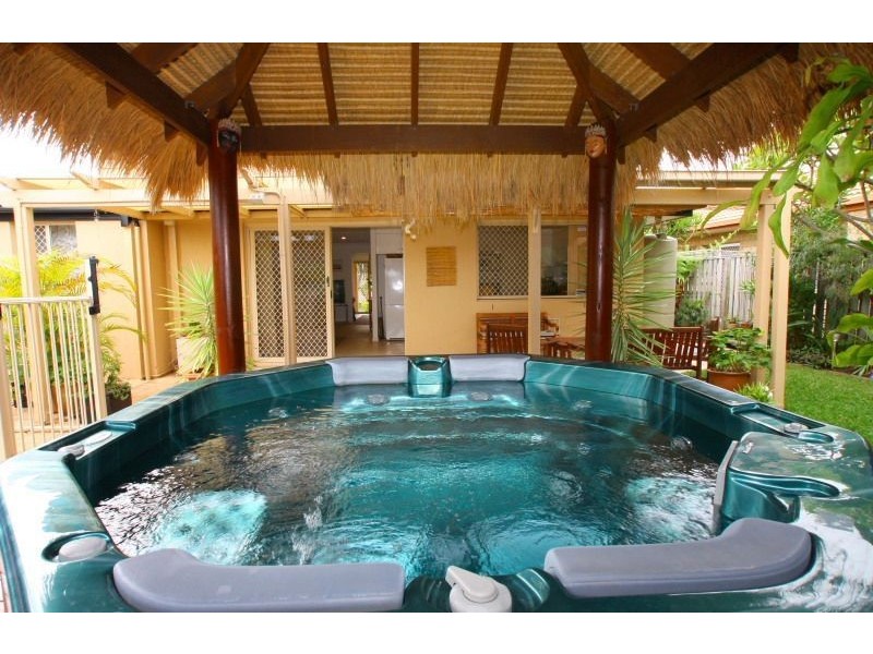 16 Washington Court, Varsity Lakes QLD 4227