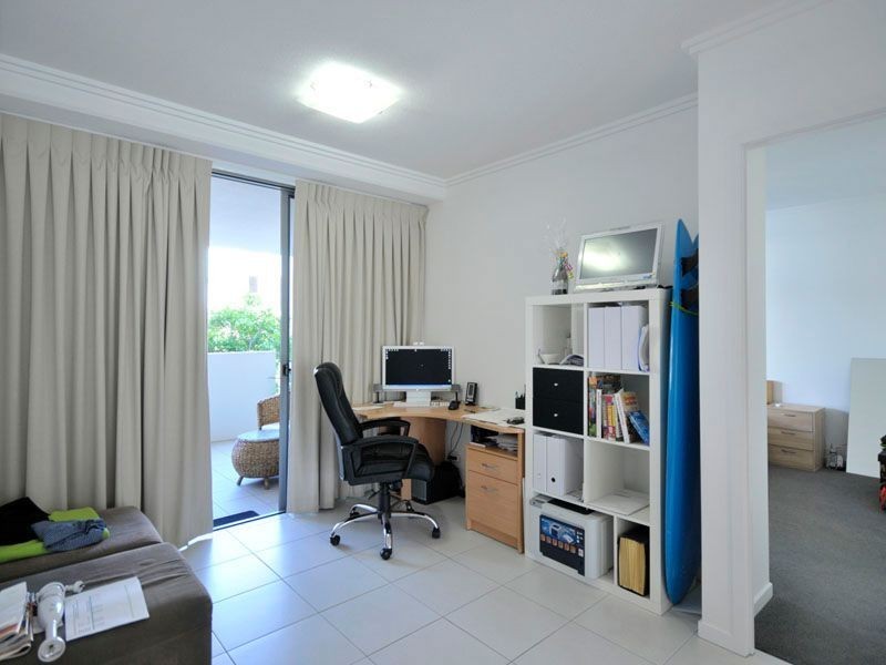 21/1 Gaven Crescent, Mermaid Beach QLD 4218