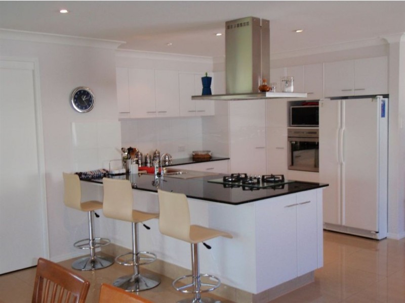 36 Daimler Drive, Bundall QLD 4217