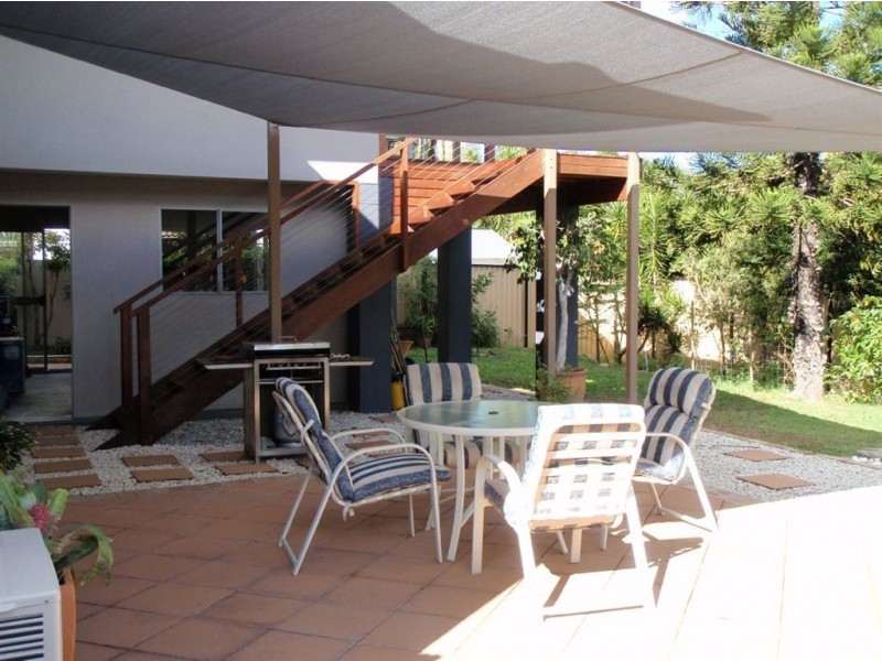 36 Daimler Drive, Bundall QLD 4217
